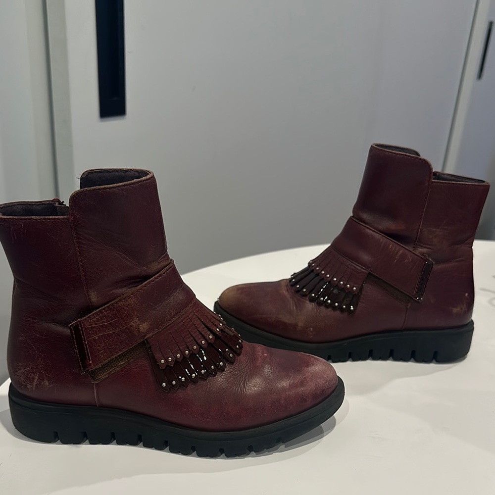 Fringe Leather Ankle Boots by Gioseppo (Italy)